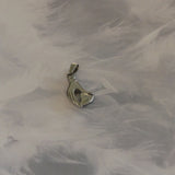 Pendentif - Main avec cœur - Acier inoxydable - couleur argent