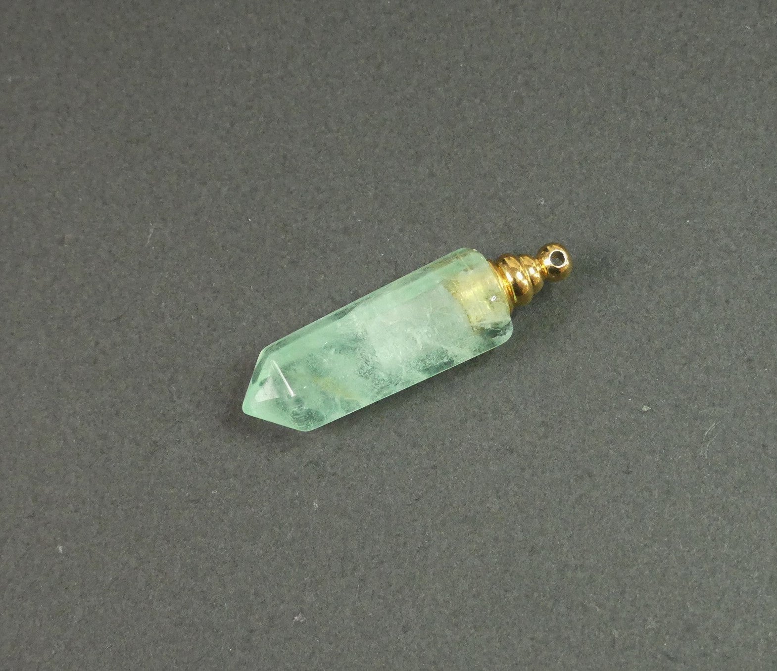 Pendentif et flacon de parfum ouvrable en fluorite - (1 pce)