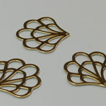 Breloque en laiton, eventail, plaqué or 18K (1 pce)