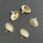 Breloque, coquille, plaqué or 18k (1 Pce)