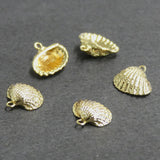 Breloque, coquille, plaqué or 18k (1 Pce)