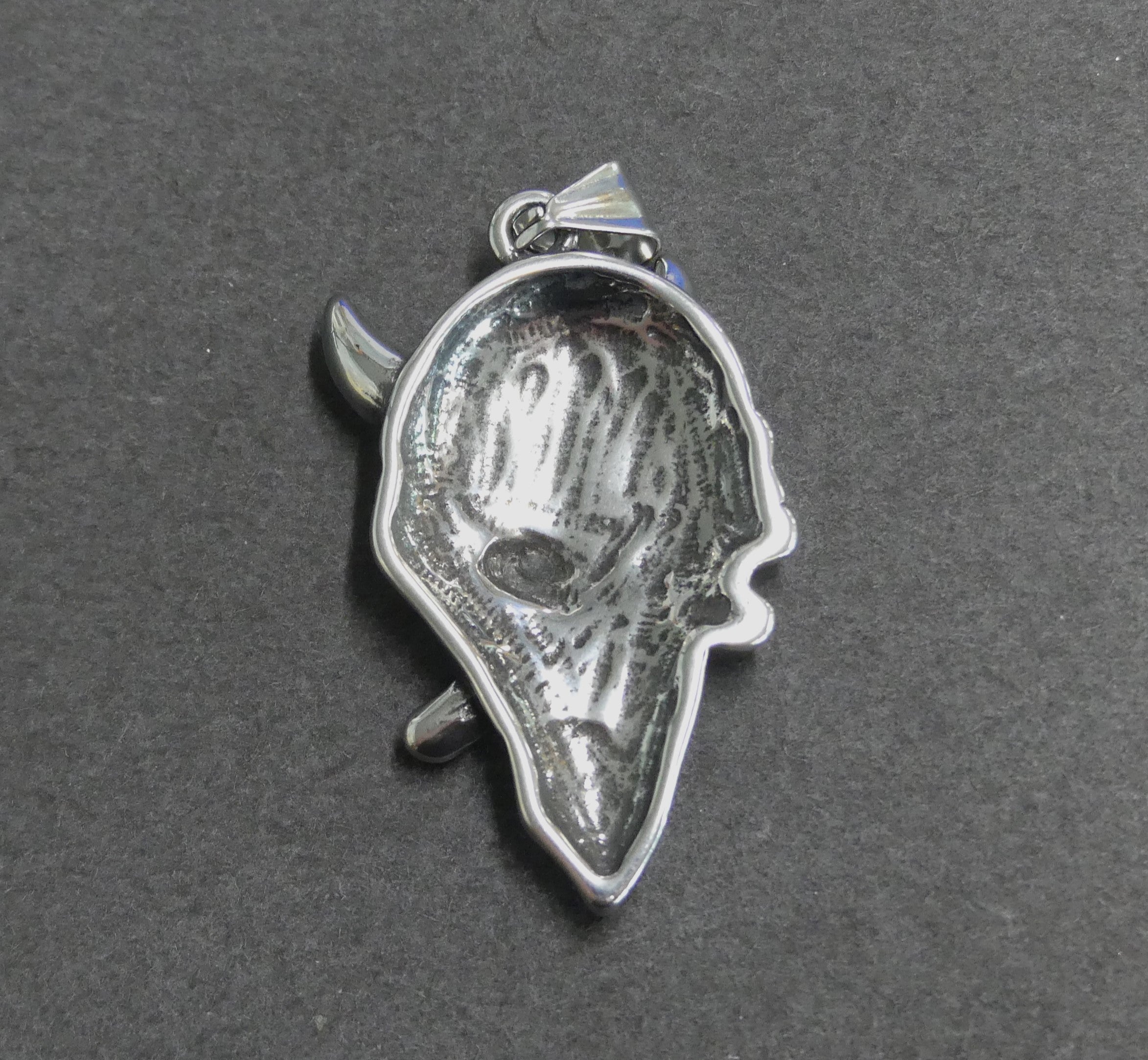Pendentif breloque fantôme de bétail, argent antique (1pce)