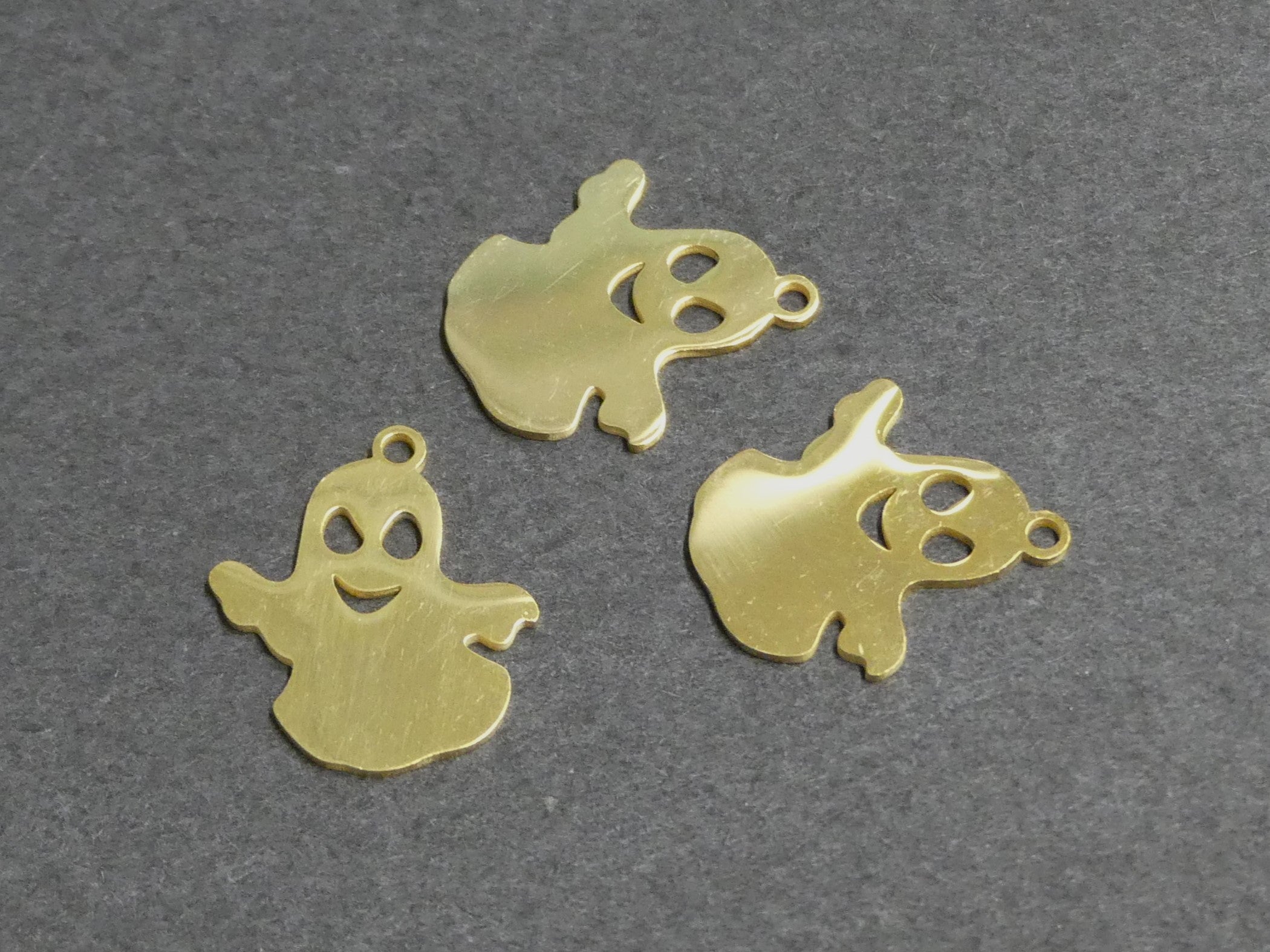 Pendentifs " Fantôme " - Doré - 1 pièce