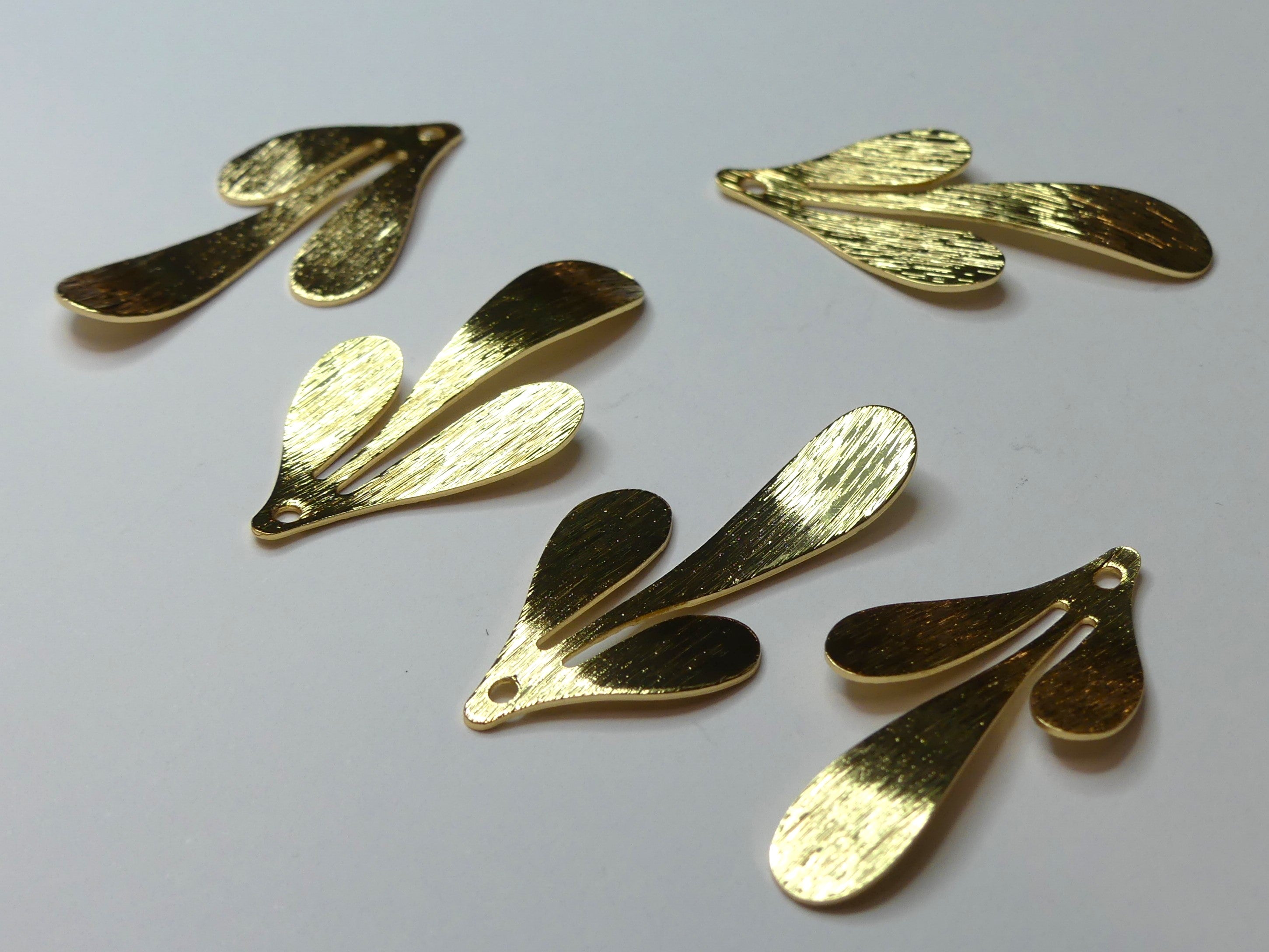 Pendentif feuille, plaqué or 18k (1 pce)