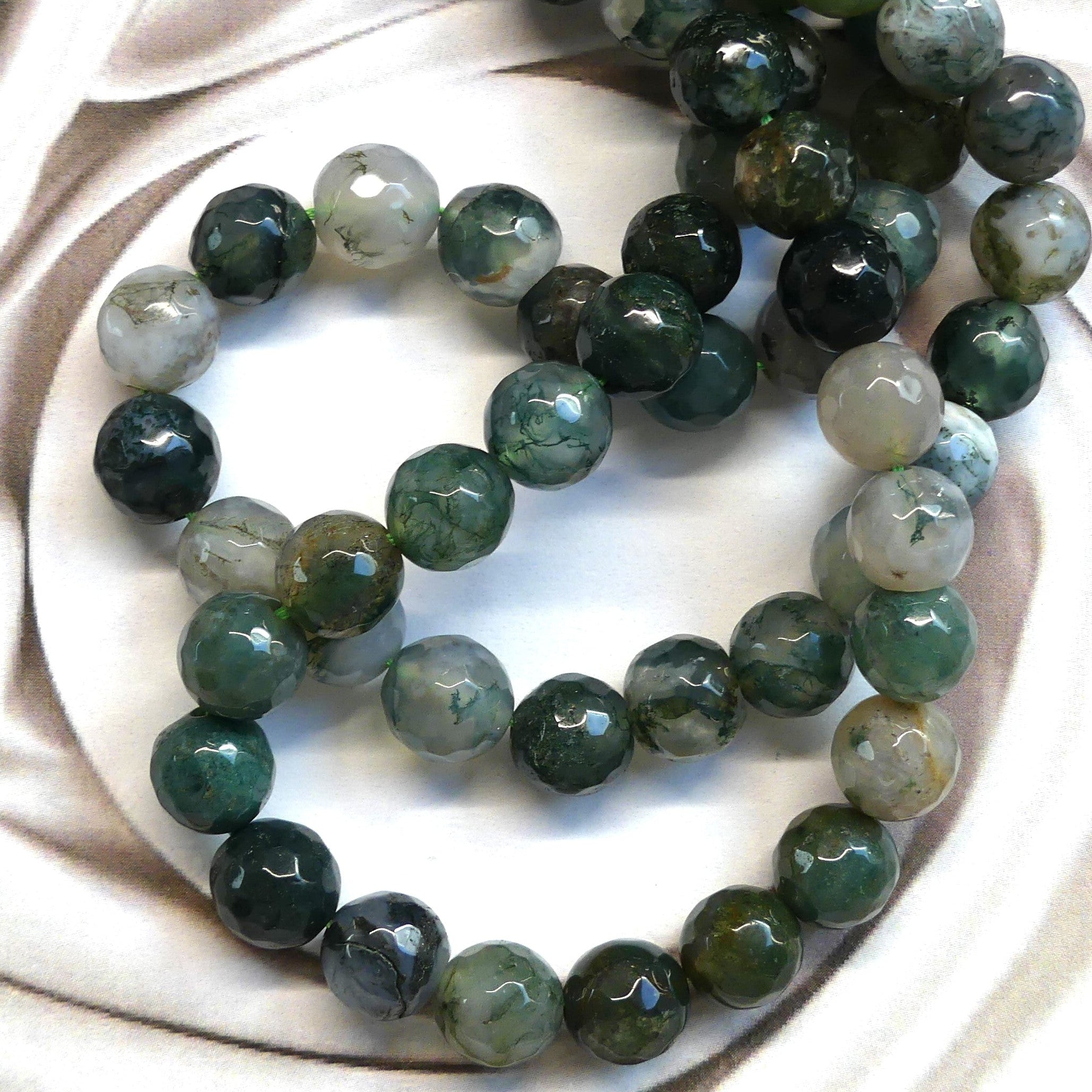 Ronde 8 - Agate mousse naturelle, ronde à facettes - (10 pces)