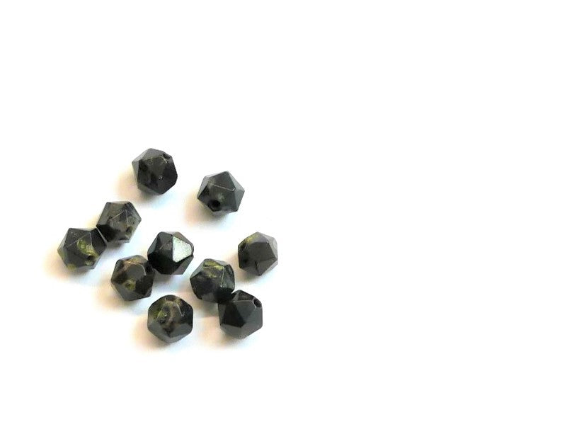 Perles de Jaspe à pois verts naturels, taillées à facettes - (10 pces)