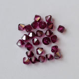 Bicone 4 - Fuchsia Satin (25 pces)