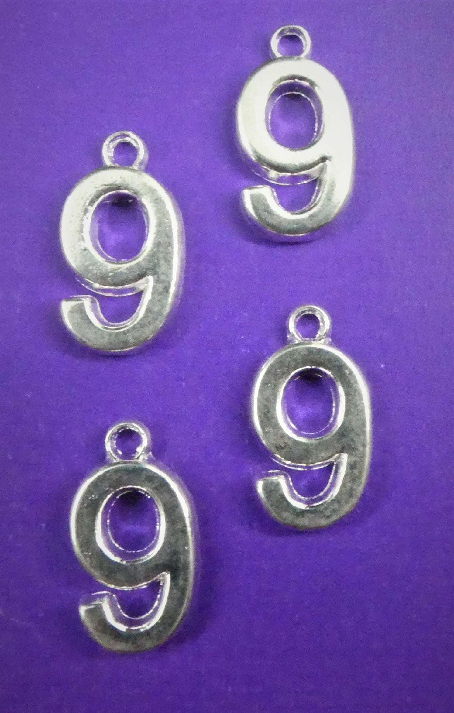 Charms - Chiffre "9" (1 pce)