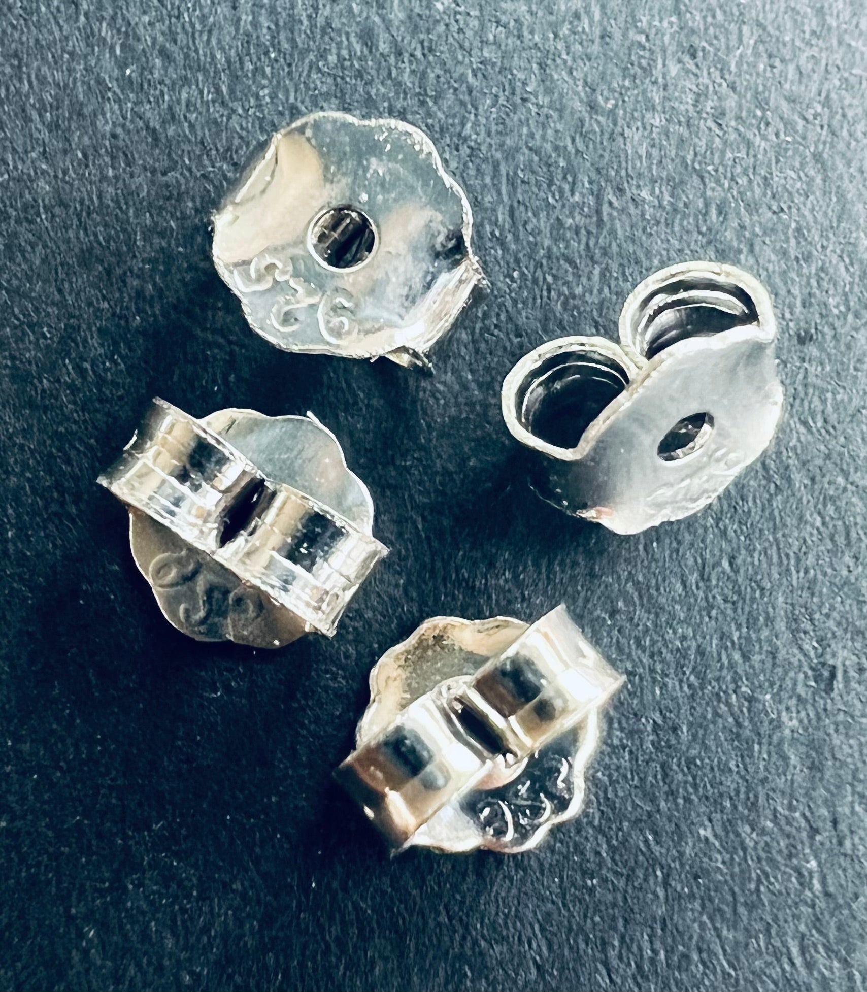 Noix d'oreille en Argent sterling (par paire)