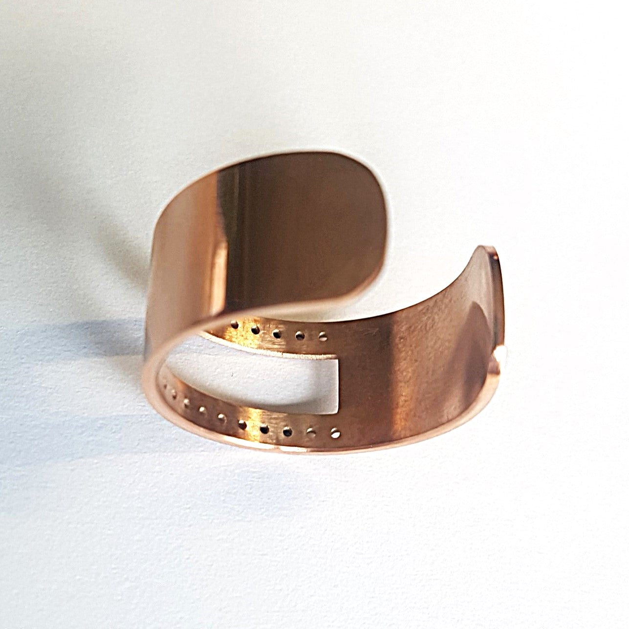 Bague anneau ouvert à confectionner10 x 20mm - Or rose 1pce