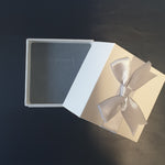 Boîte emballage cadeau nœud papillon blanc 7.6 x 7.6 x 4.3 cm