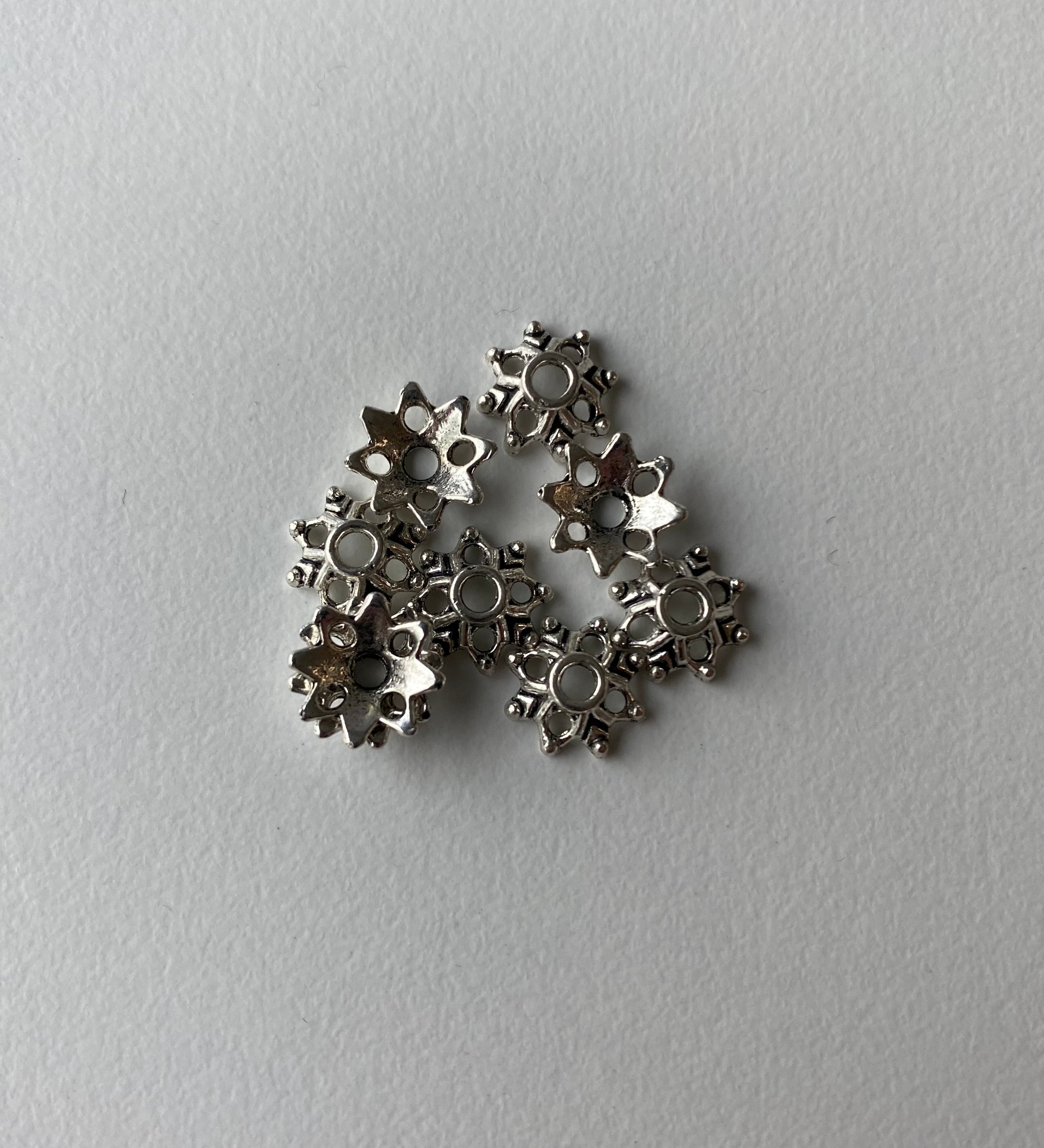 Cache perle type étoile 8 pointes (5 pces)