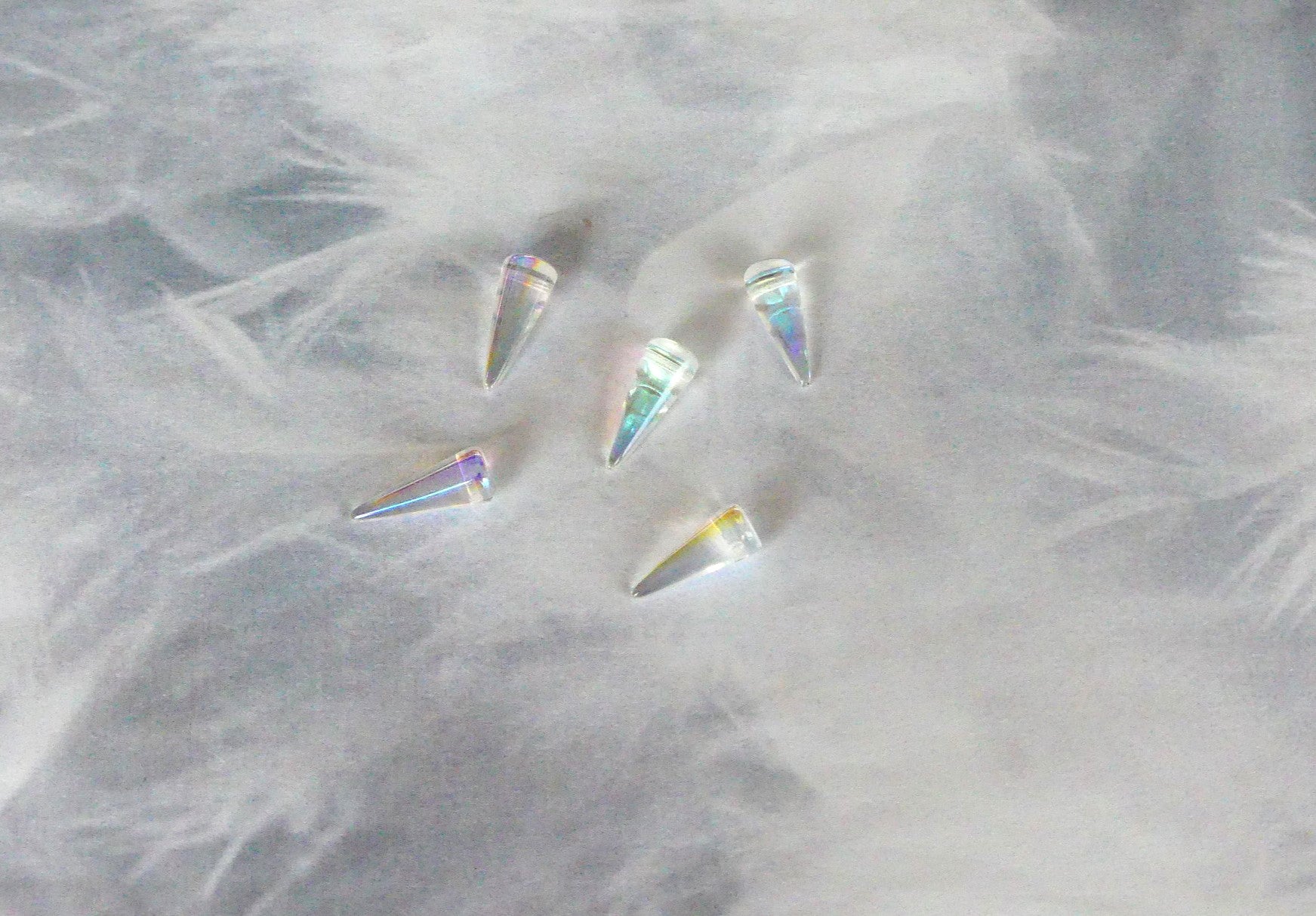 Pointe en verre pressé - Cristal AB - 1 pce