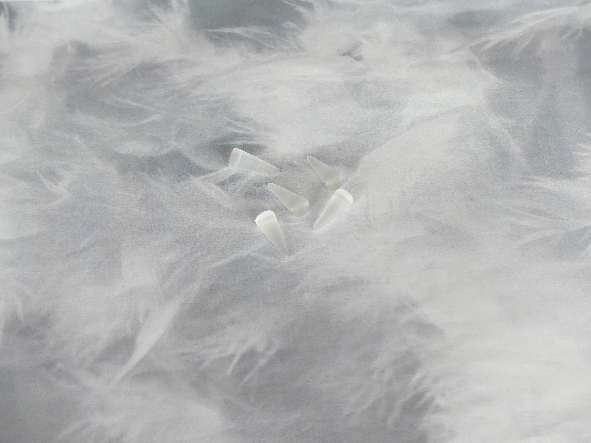 Perle Pointe en verre pressé - Cristal Blanc Mat - 1pce