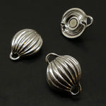 Fermoir - Aimant Ovale Strié - Blanc argenté - Rhodium - 1 pce