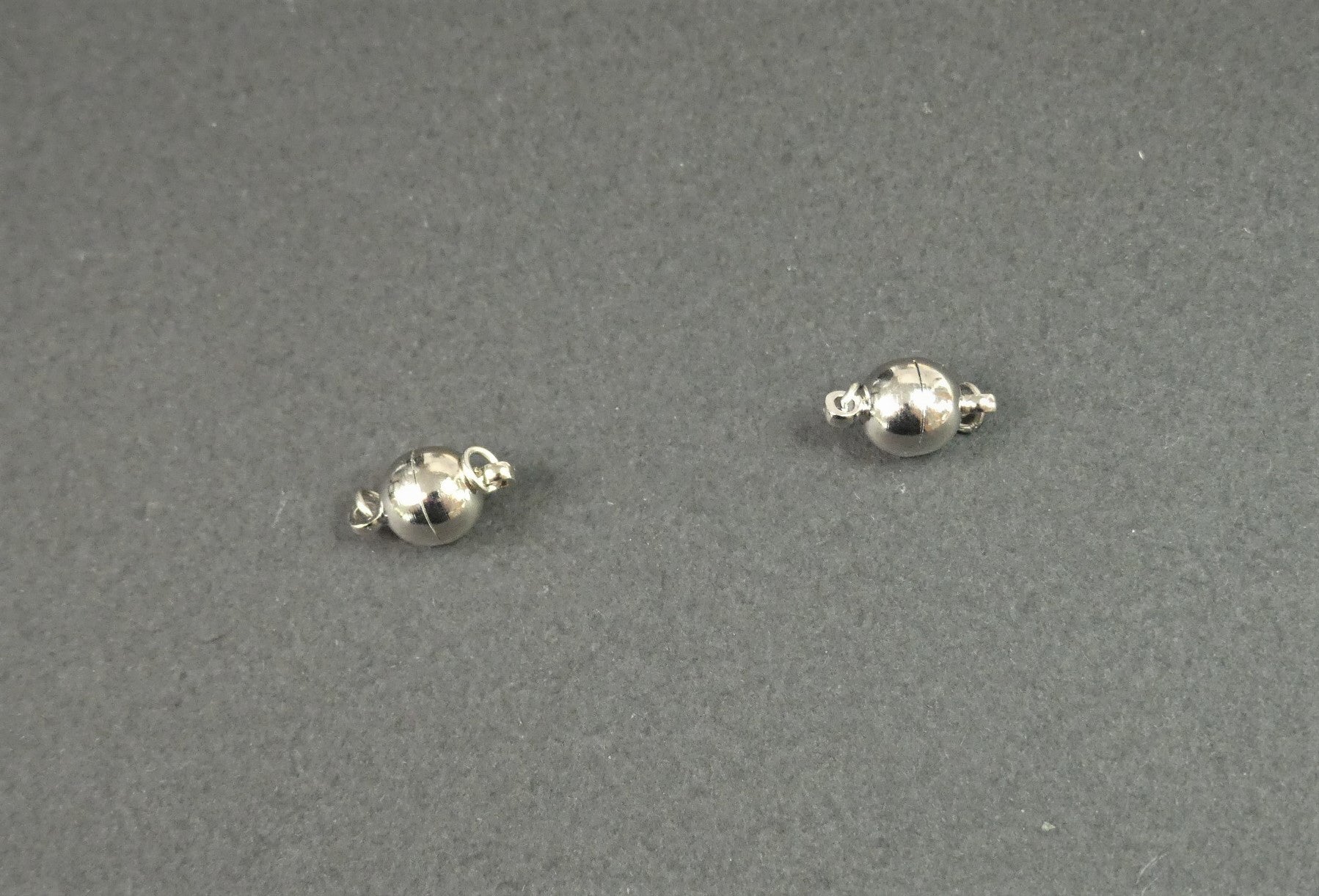 Fermoirs magnétiques en laiton avec anneaux ouvert rond ( 1kit )