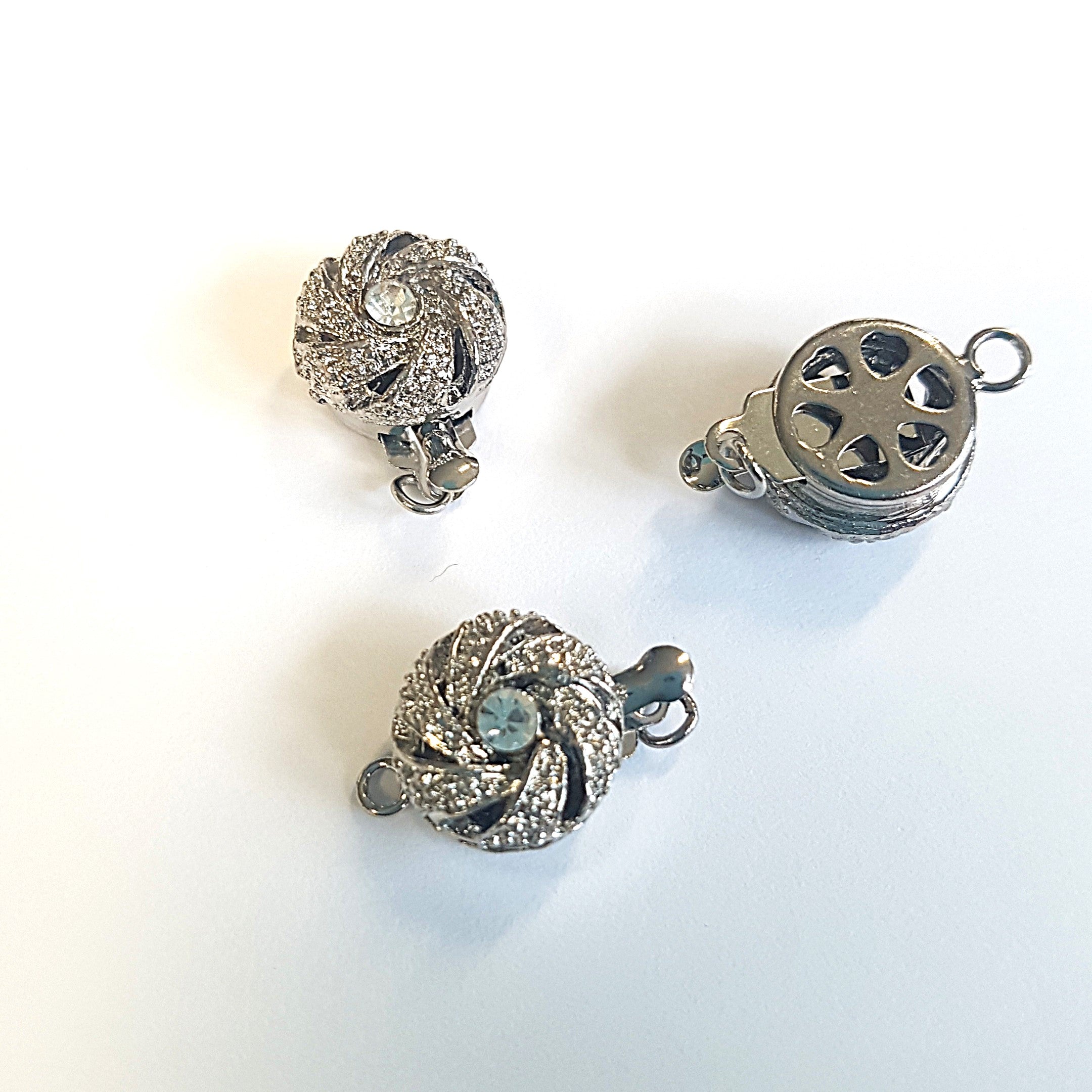 Fermoir Clip Argenté - motif floral avec zircone (1 pce)