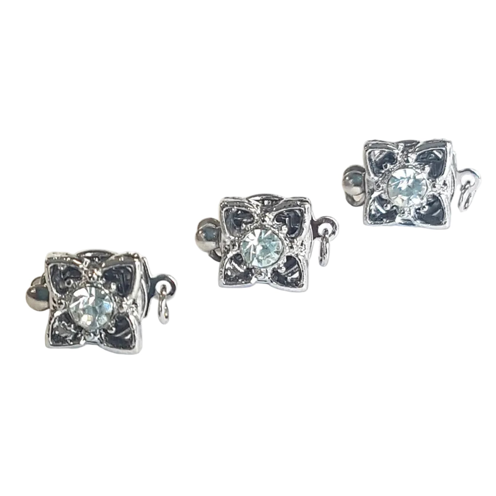 Fermoir Clip Argenté - fleur et zircone (1pce)