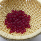 Perle de verre ronde givrée transparente 8 - Medium Violet Red dépoli (10pces)