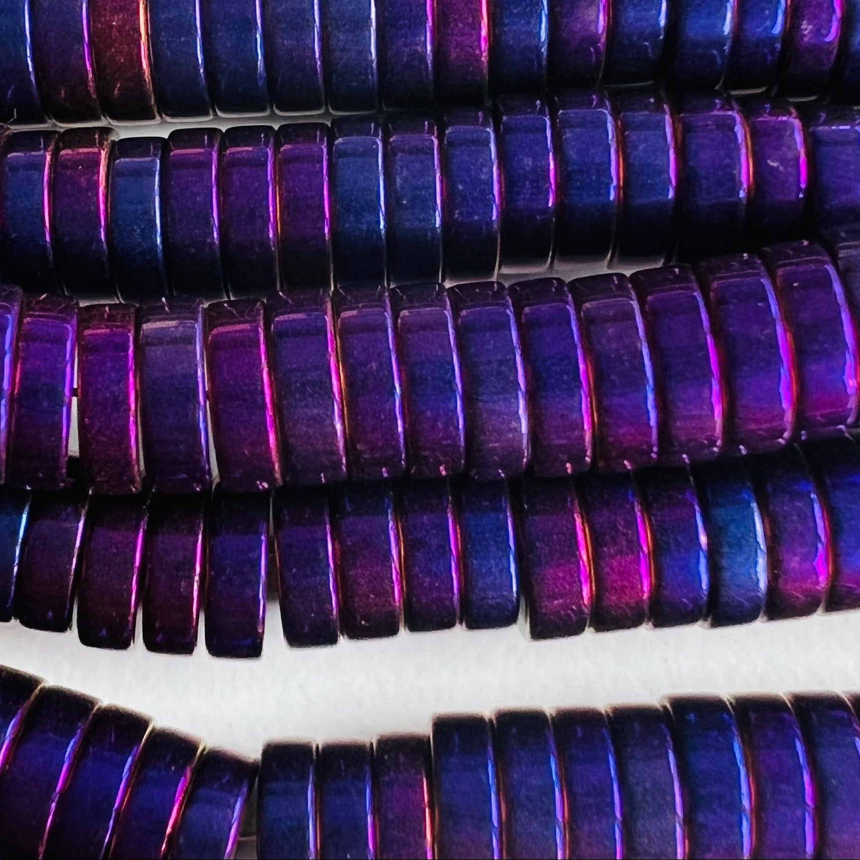 Perles Heishi - Hématite synthétique Violet (10 pces)