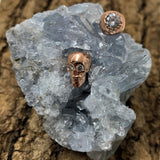 Perle crâne rose avec zircons (1 pce)