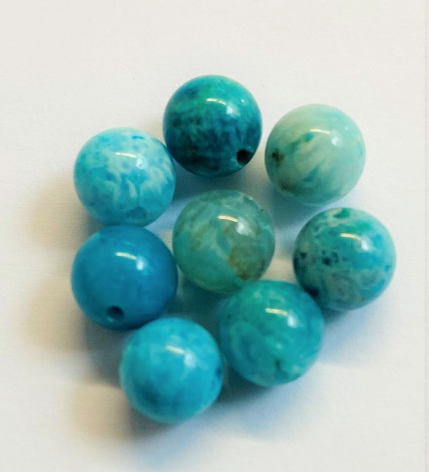 Ronde 8 - Hémimorphite de pierres précieuses naturelles   (10pces)