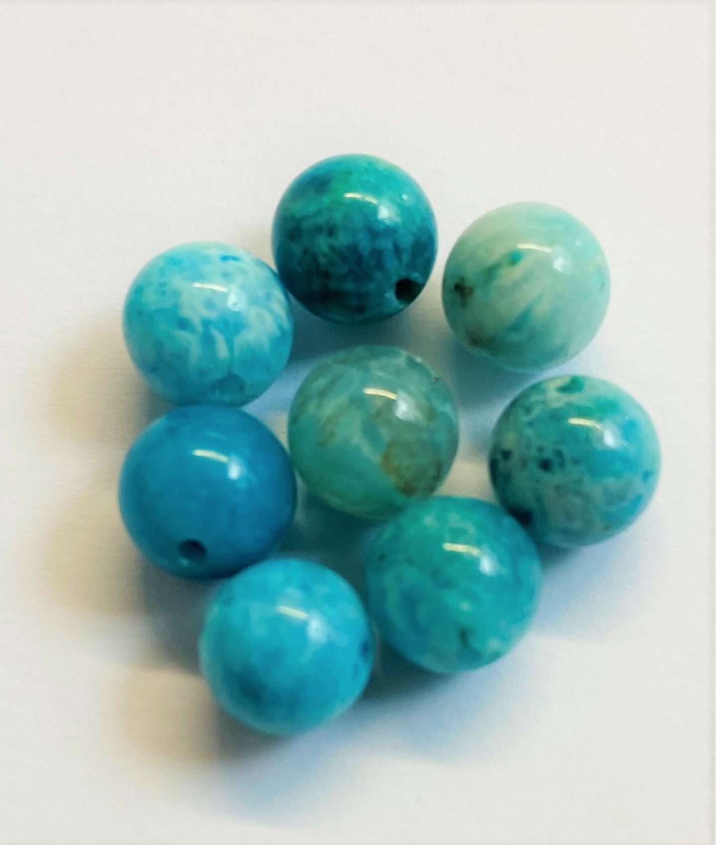 Ronde 8 - Hémimorphite de pierres précieuses naturelles   (10pces)