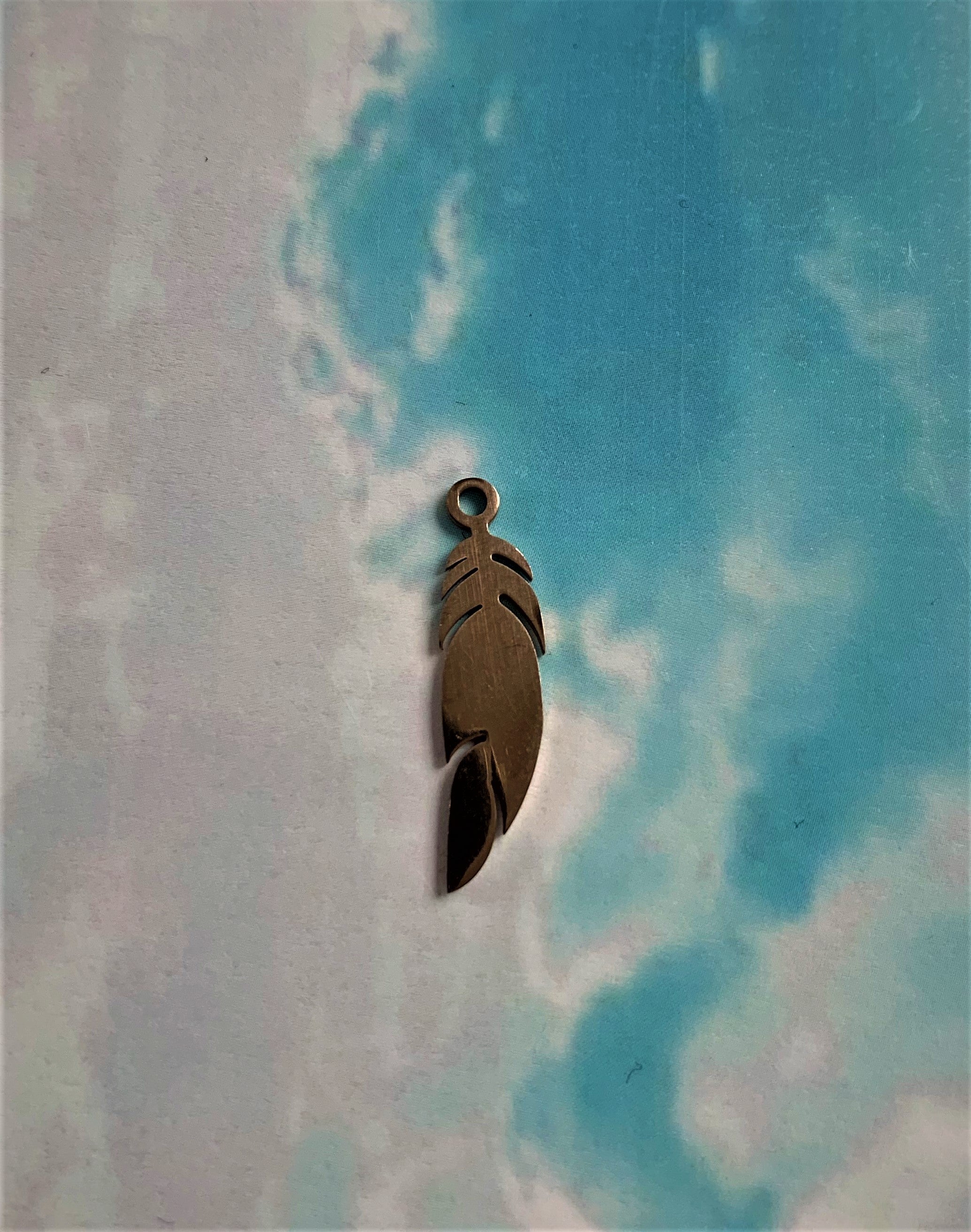 Pendentif - Plume filigrane  Or rose (1 pce)