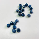 Perles en quartz dumortiérite naturel, taillées à facettes - (10 pces)