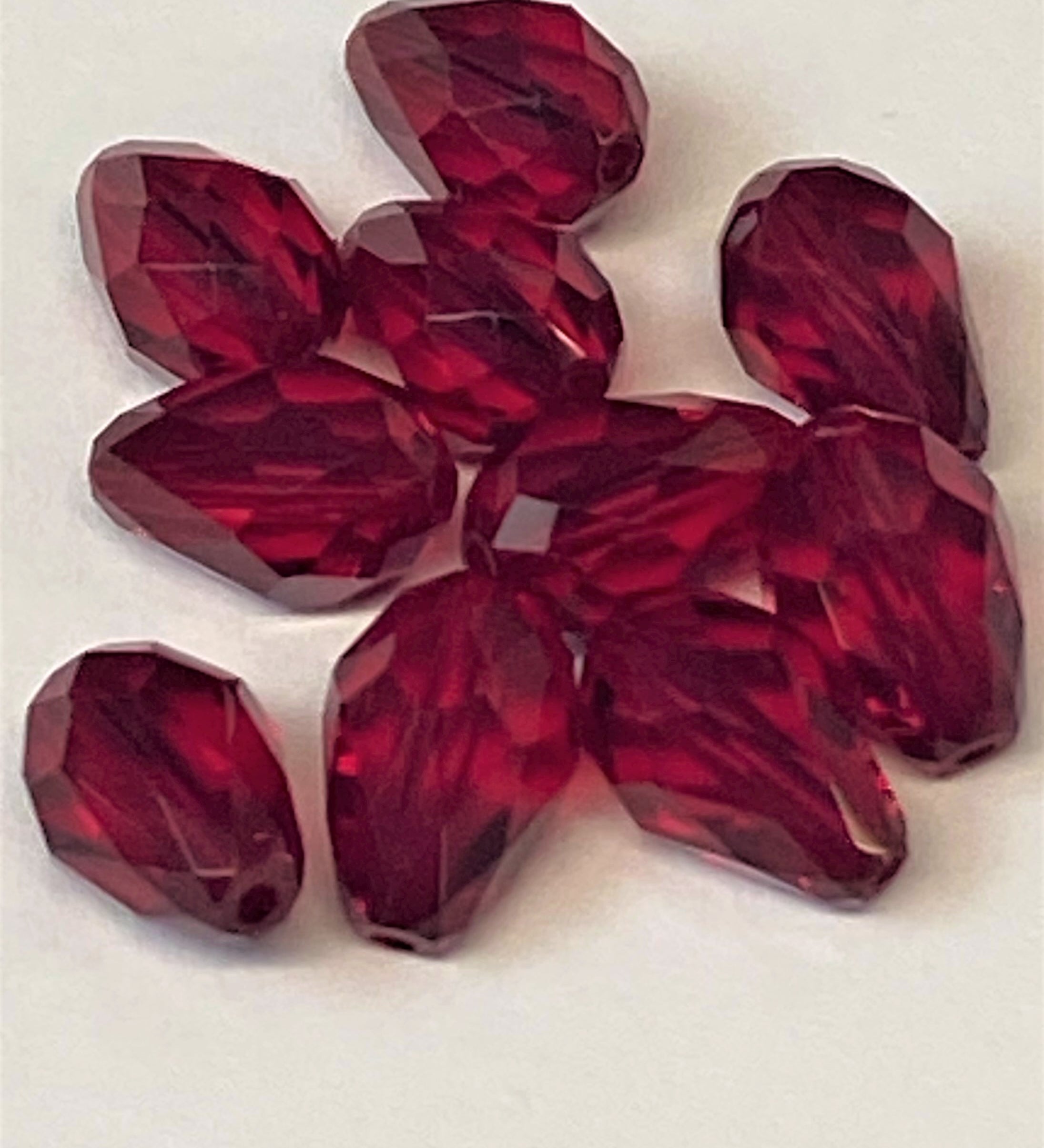  Larme Swaro 9x6mm, Siam (5pces)