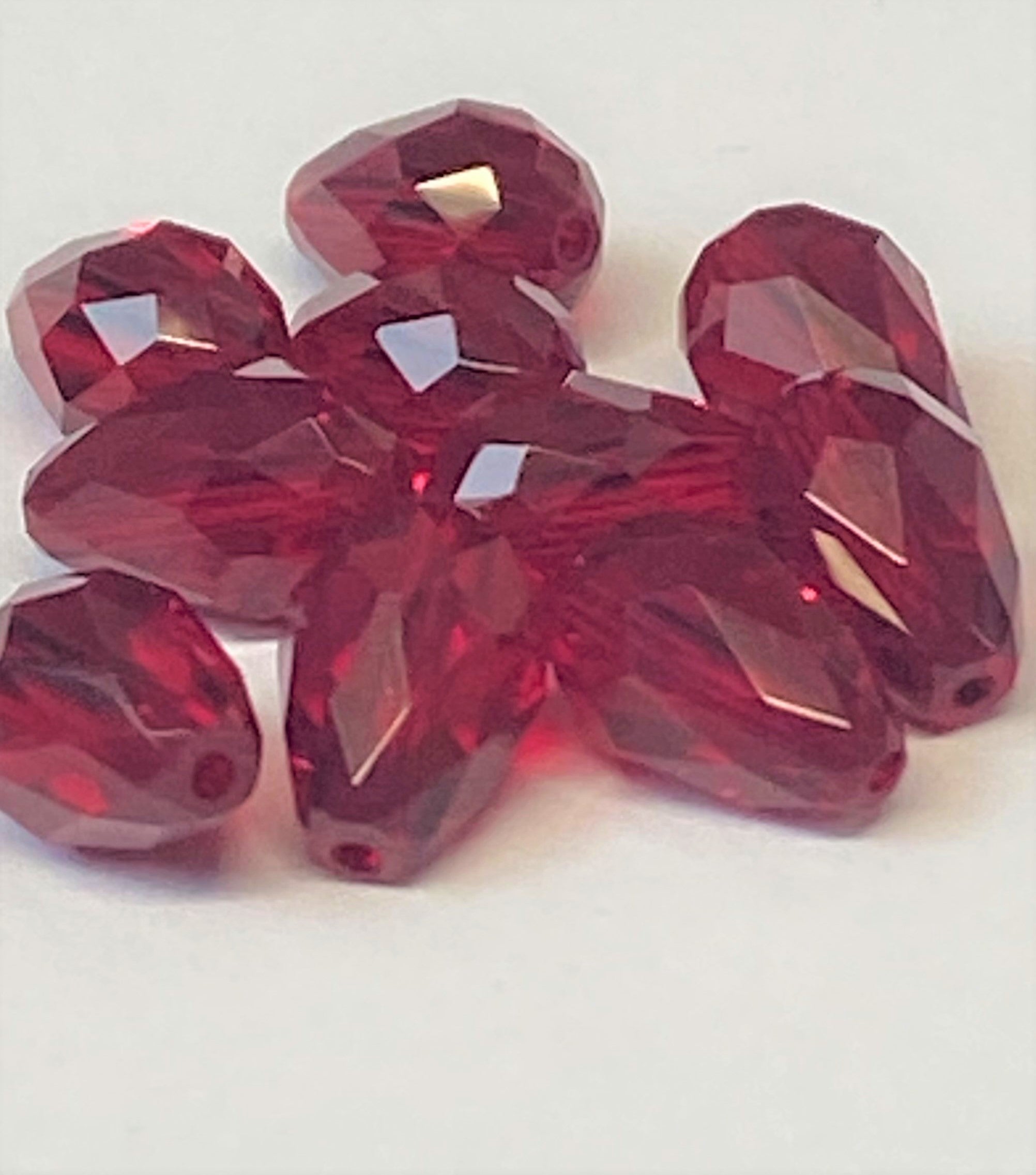  Larme Swaro 9x6mm, Siam (5pces)