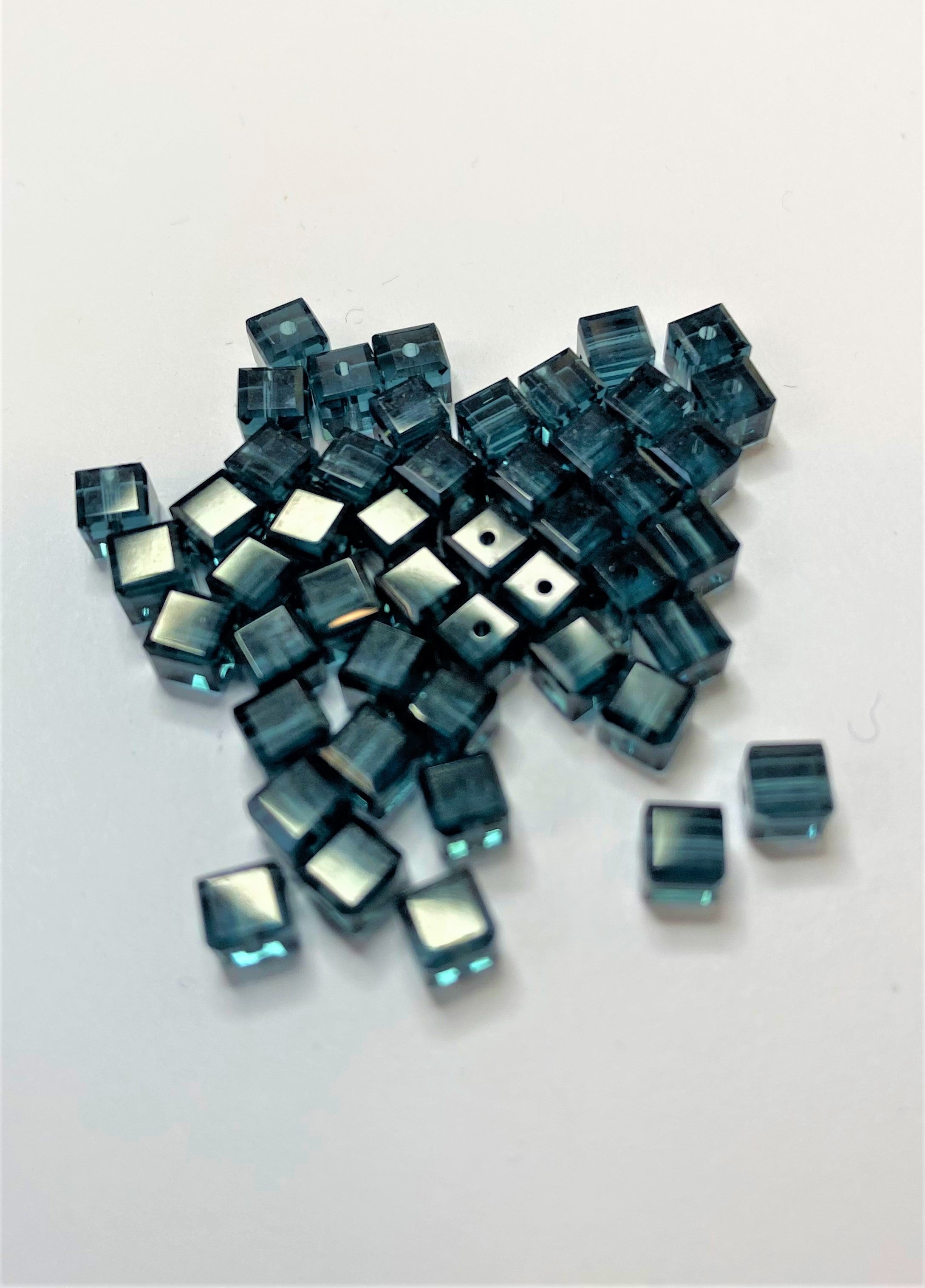 Cube 4 - Montana ( 5 pces)