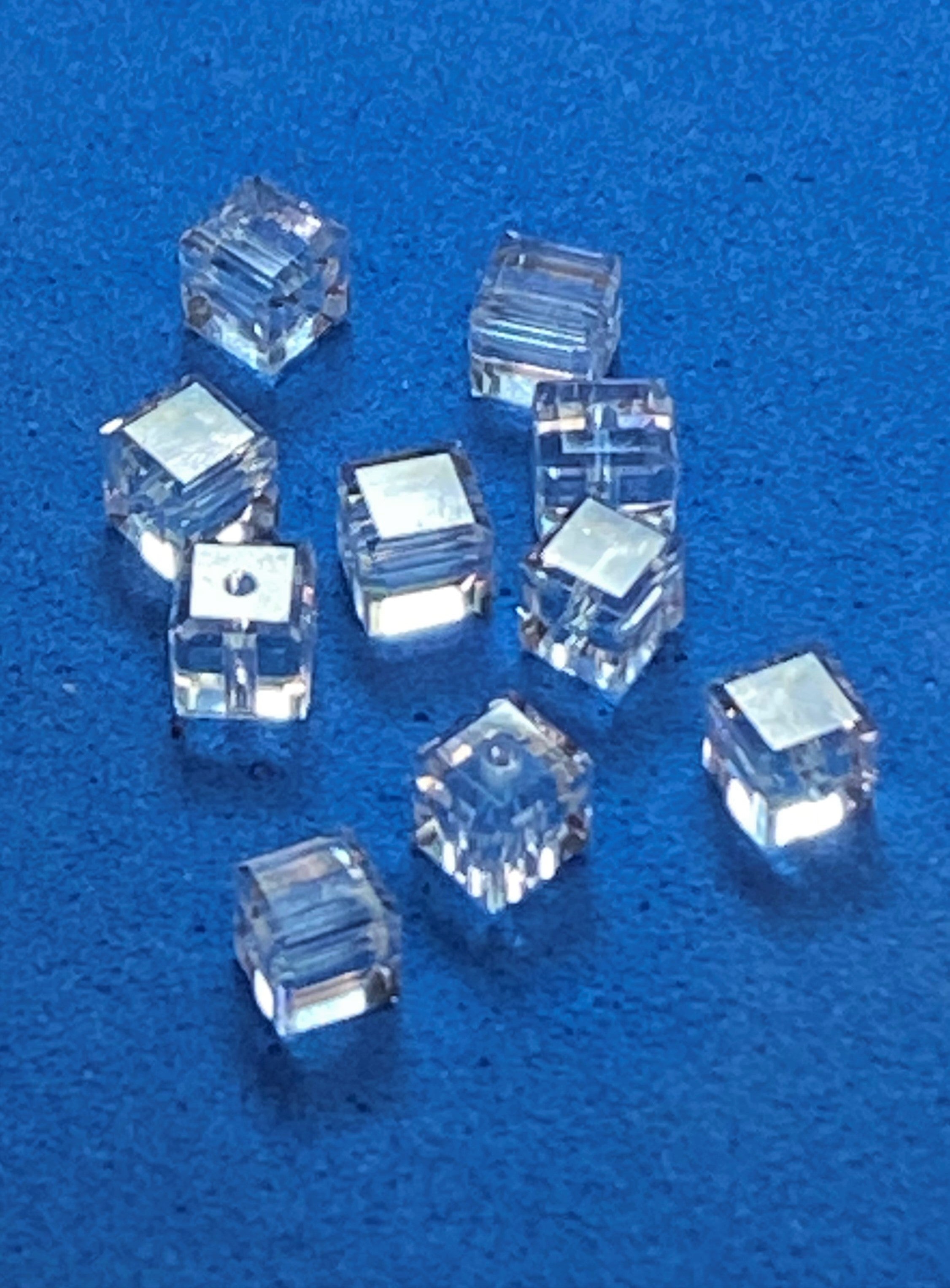 Cube 4 - Crystal  (5 pces)
