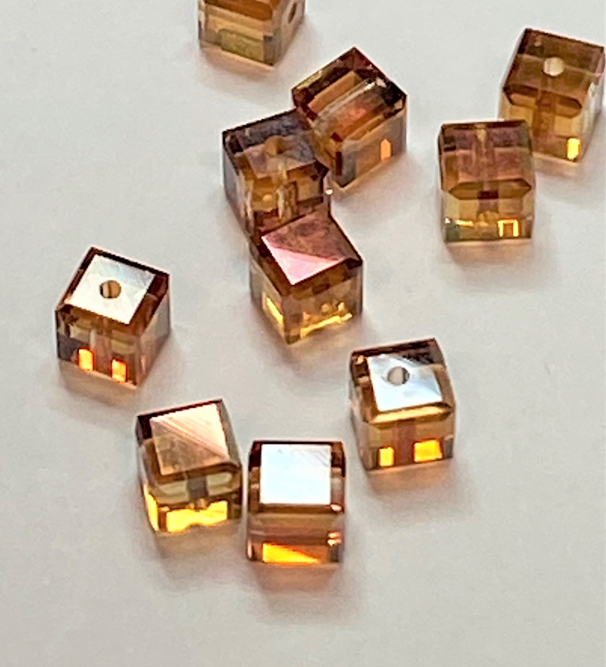 Cube 4 - Crystal Cooper (5 pces)