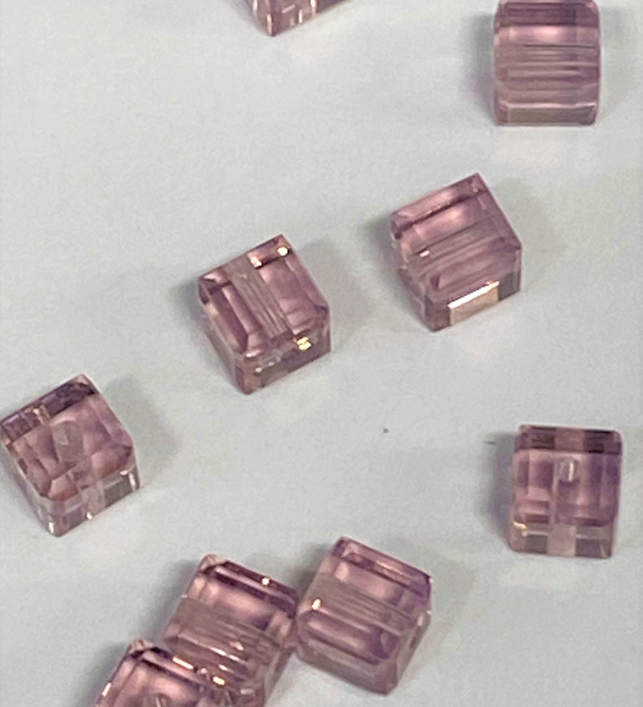 Cube 4 - Ligth Amethyst  (5 pces)