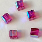 Cube 4 mm , Fuschia AB ( 5 pces)