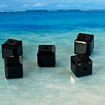 Cube 4mm , Jet  (5pces)