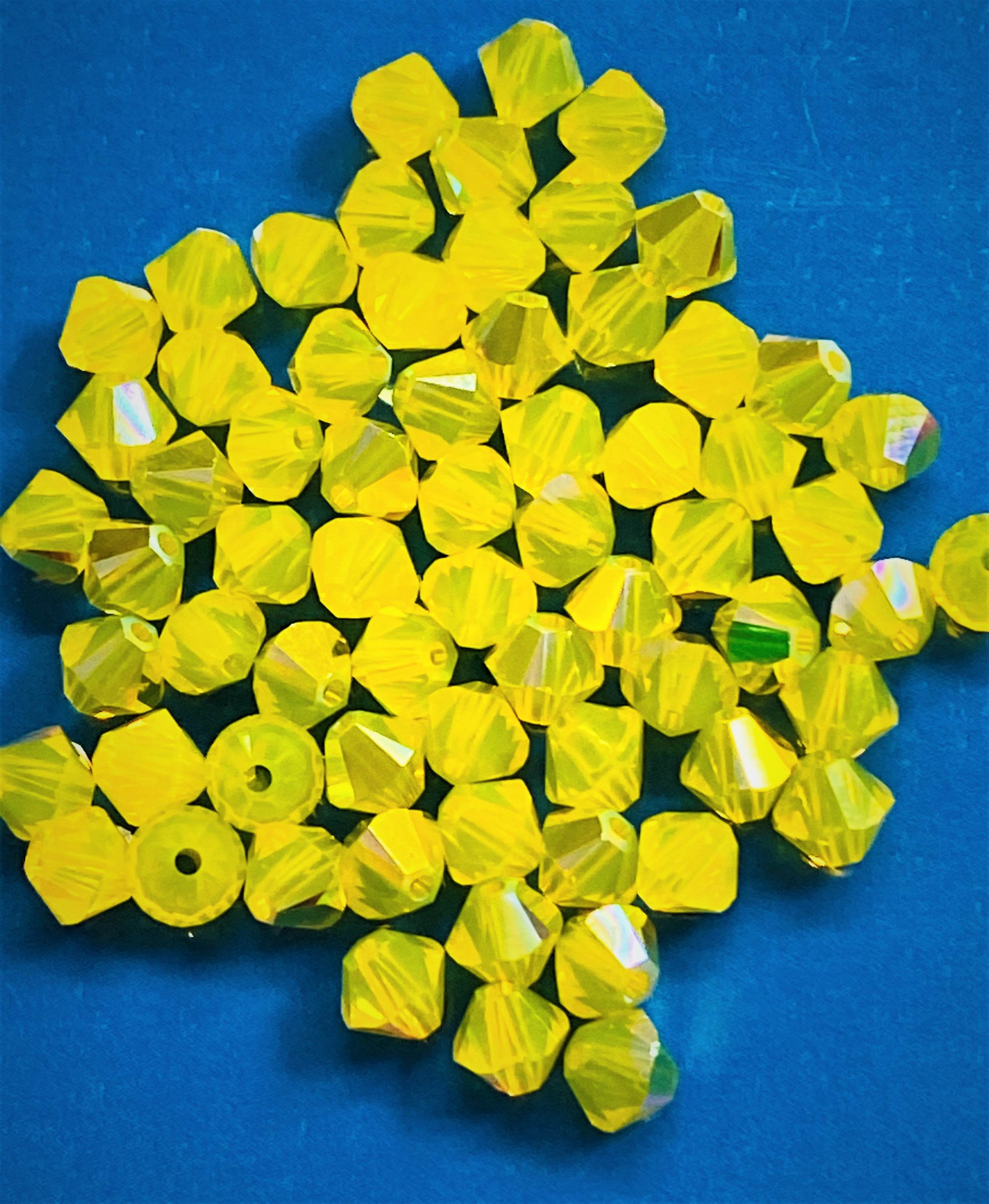 Bicone 4 - Jaune  Opal AB (25 pces)