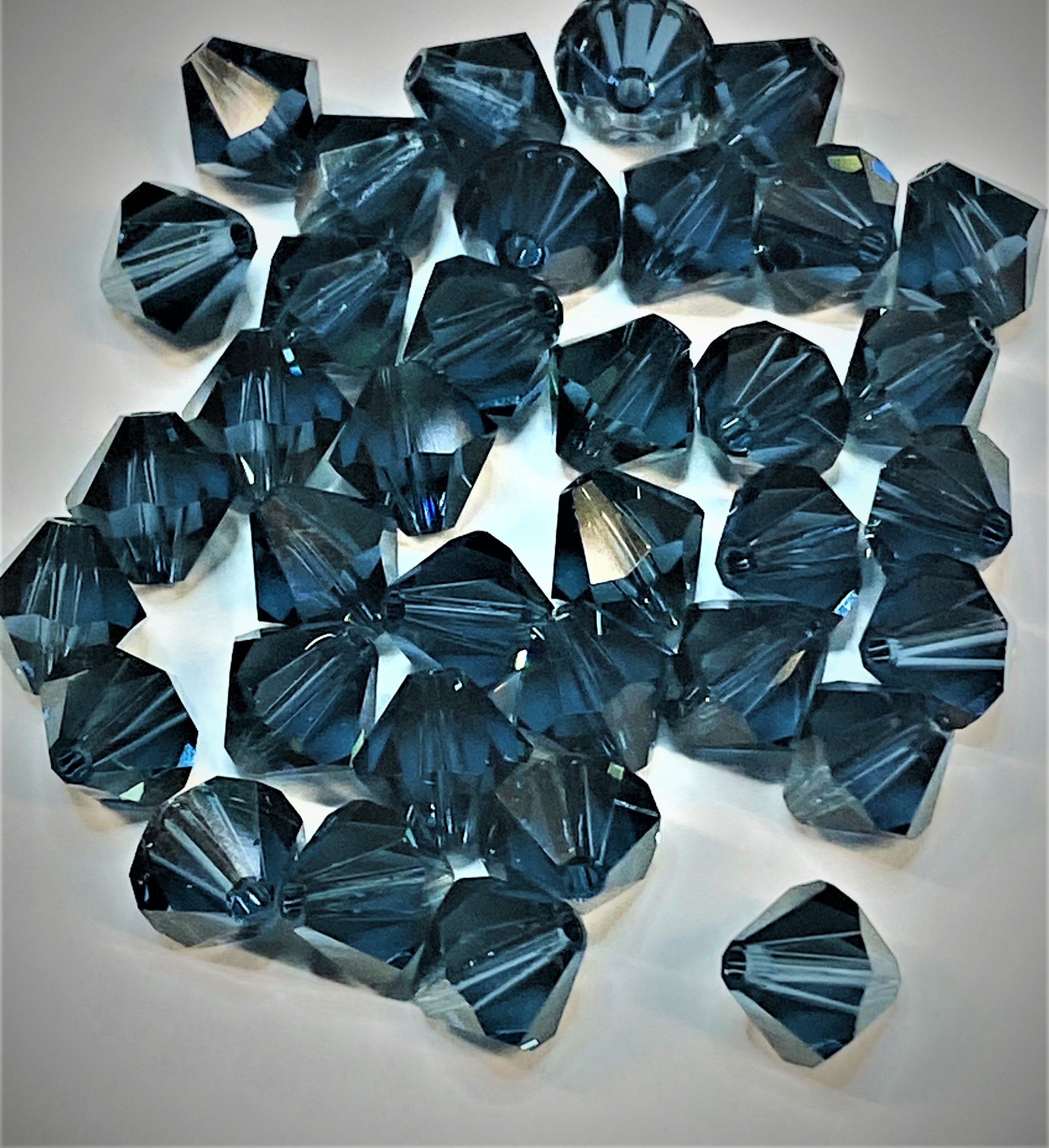 Bicone 4 - Montana (25pces)