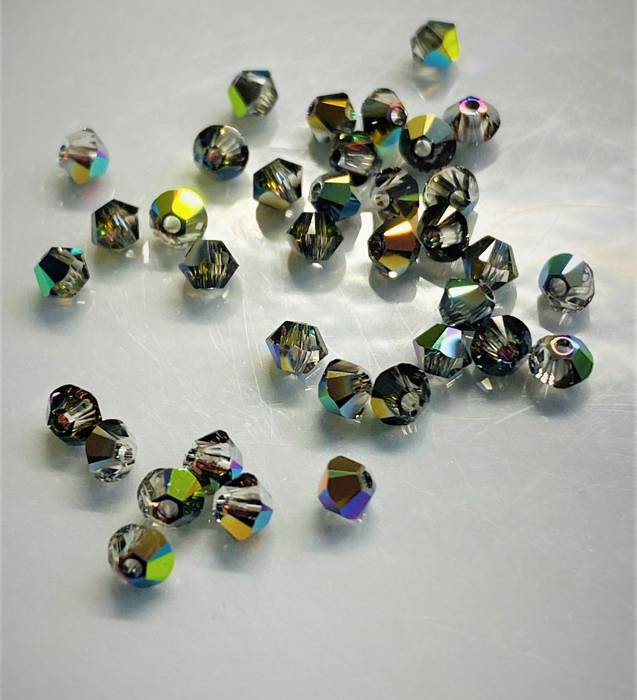 Bicone 3 - Crystal Vitrail Médium (25 pces)