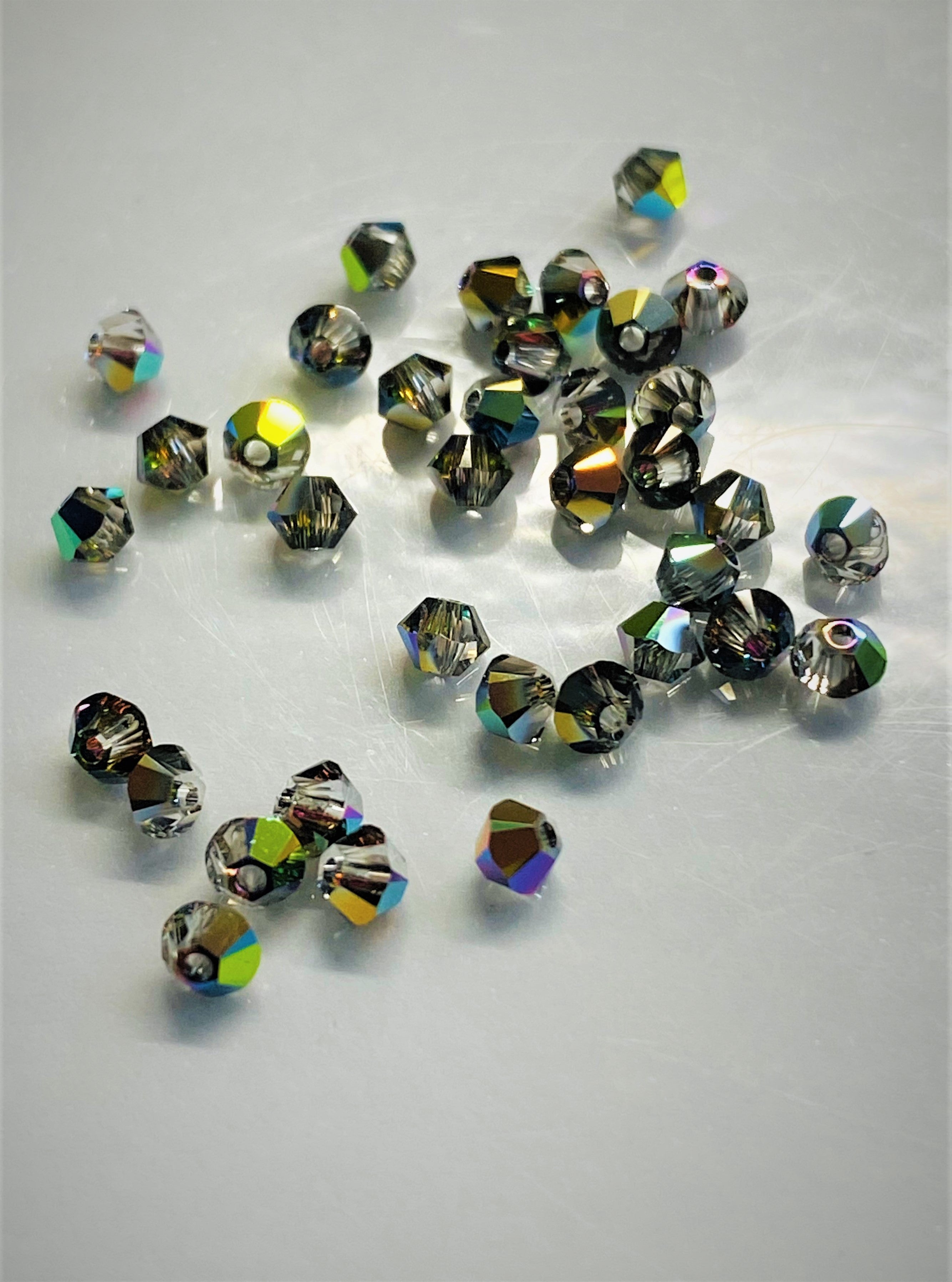 Bicone 3 - Crystal Vitrail Médium (25 pces)