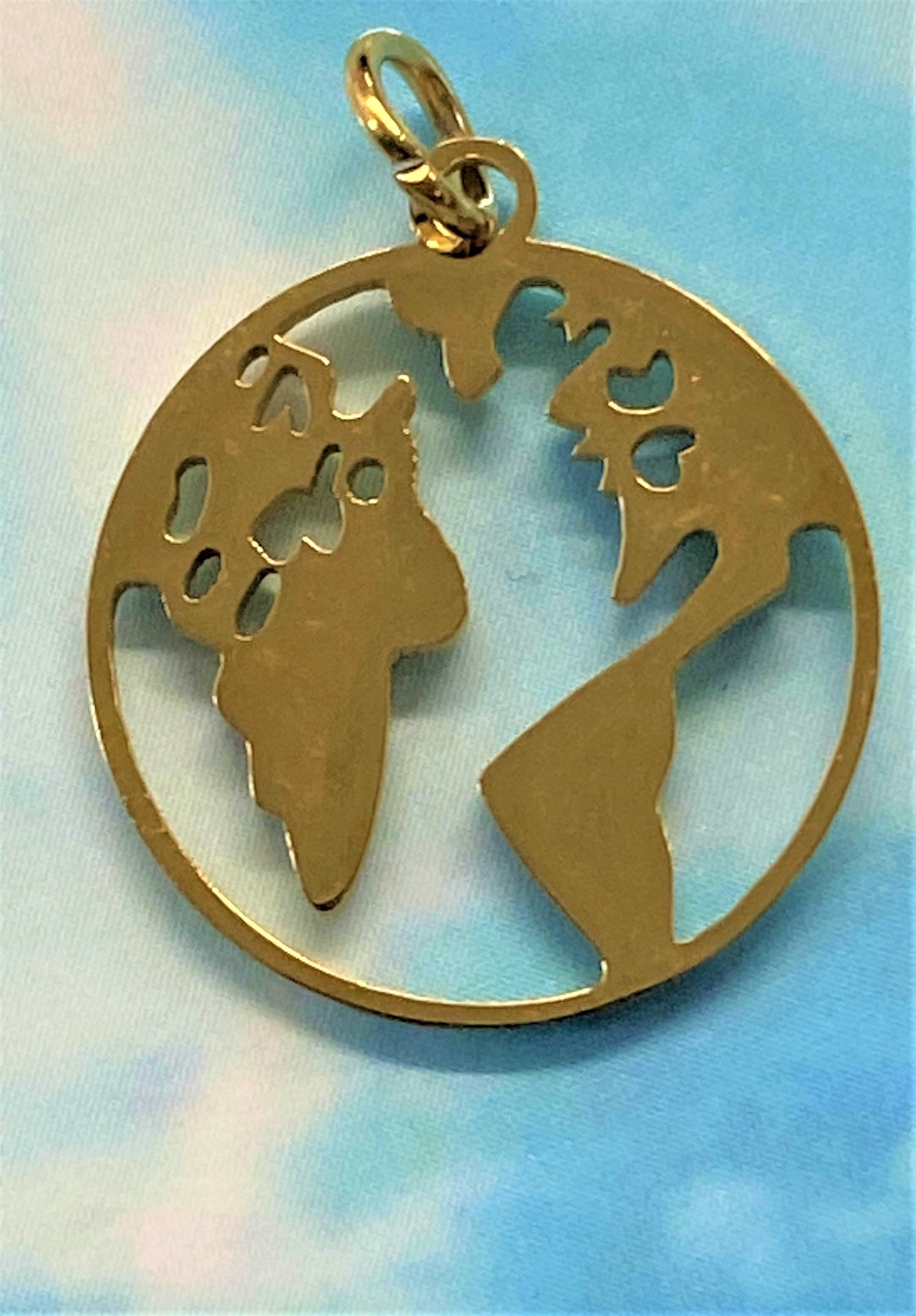 Charms- Petit pendentif  anneau avec Carte (1pce)