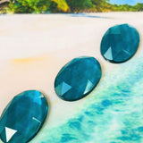 Cabochon ovale en verre facetté Emeraude (2pces)