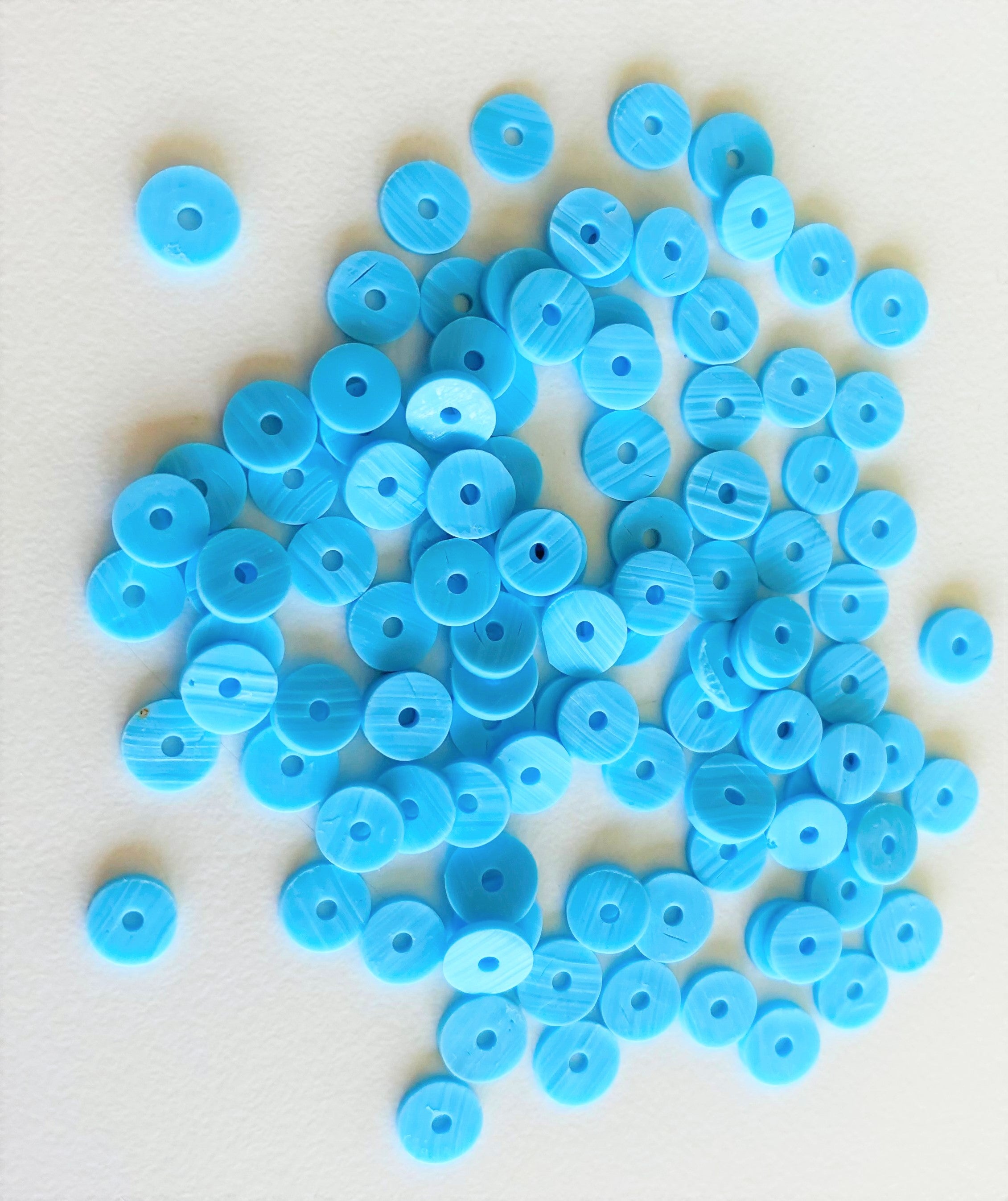 Perles Heishi  Bleu Ciel (5 g ~100 pces)