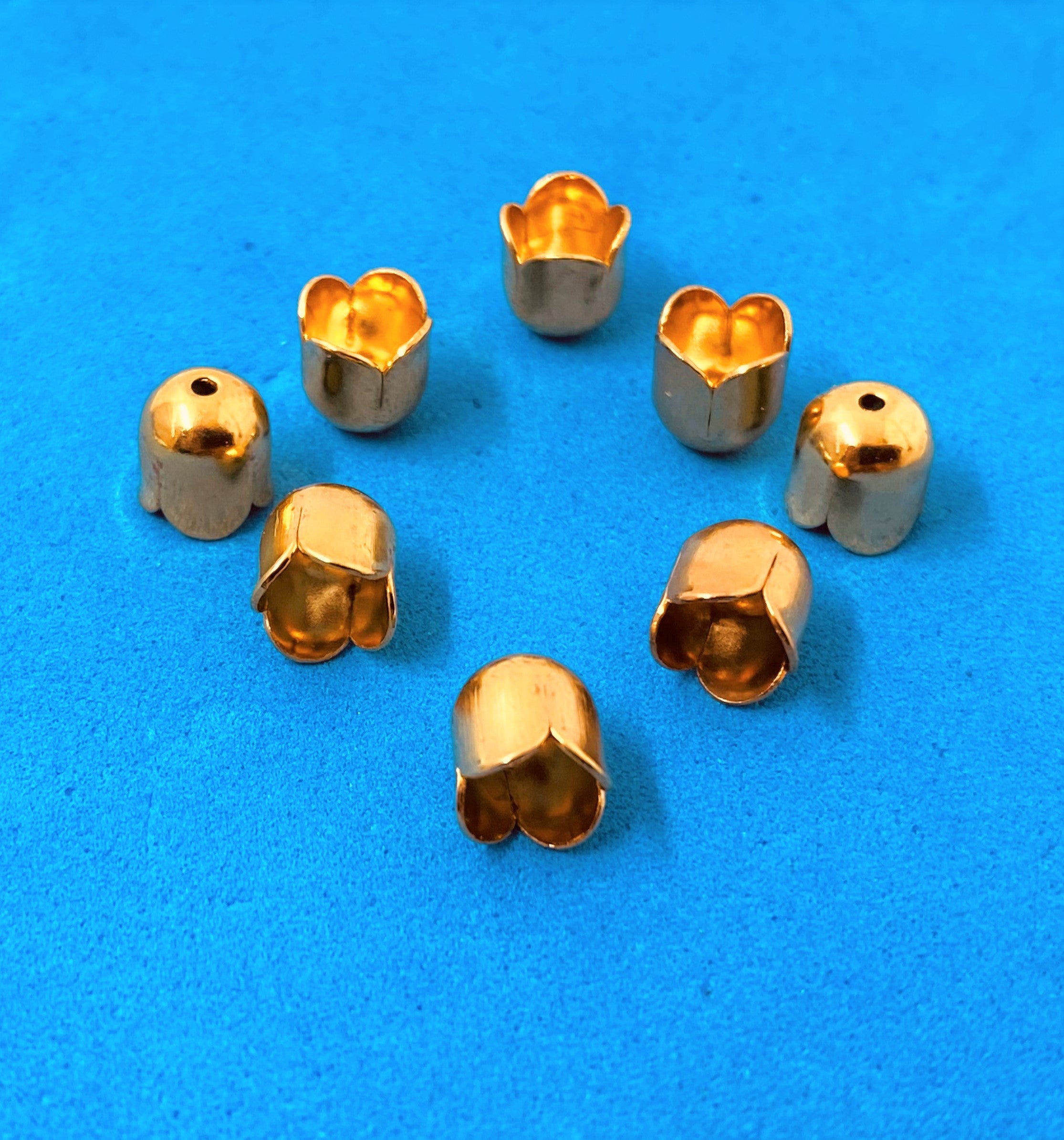 Calotte - Tulipe  en métal dorée 6 mm (2 pces)