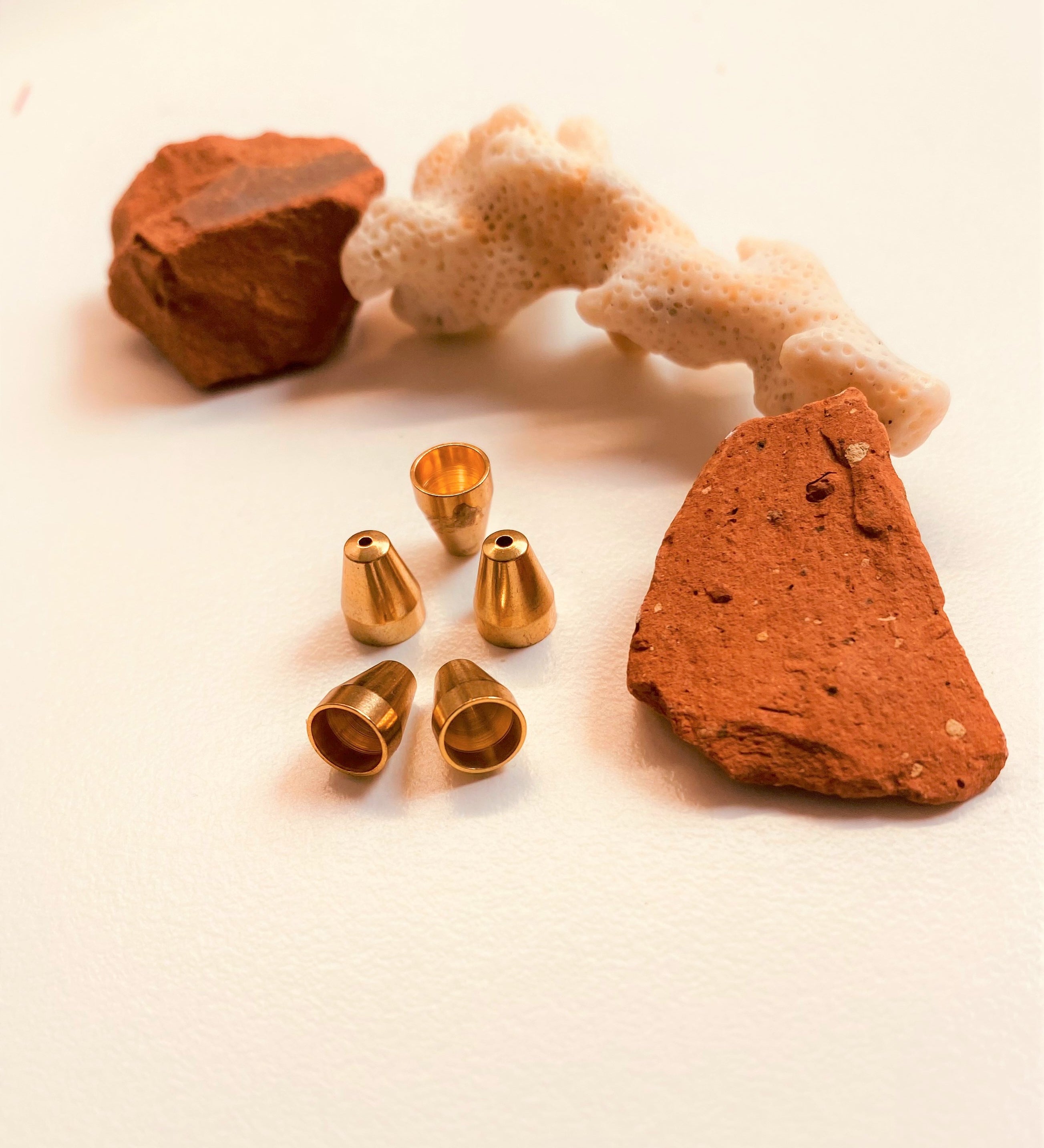 Calotte -Vase en métal doré 8mm (2 pces)