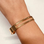 Bracelet manchette avec deux rangées de trous en plaqué Or (1 pièce)