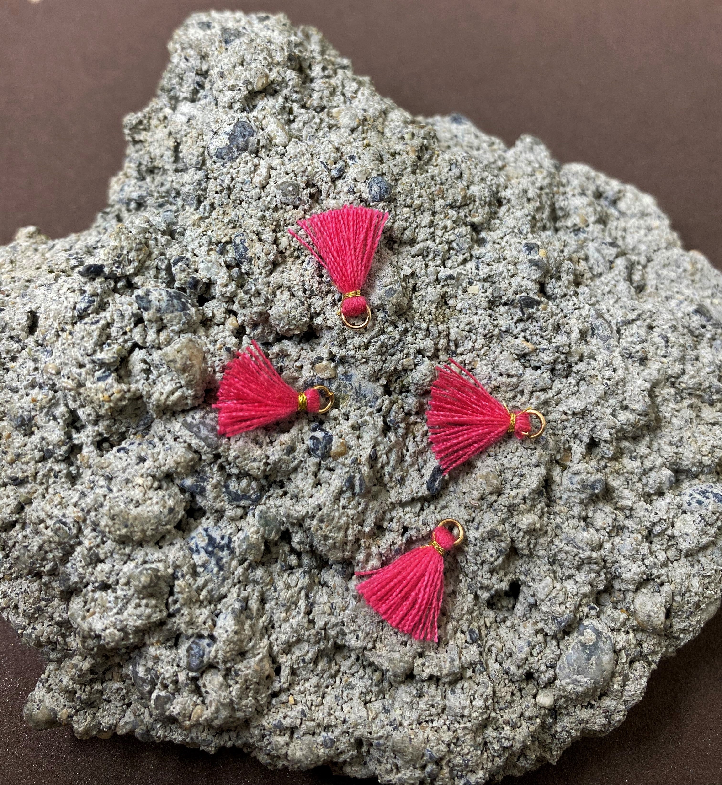 Mini pompon Rose Fuchsia (1 pce)