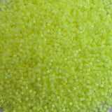 Delica 11 - Perle de verre intérieur en soie teintée à la chaux - Citron vert - 4 g