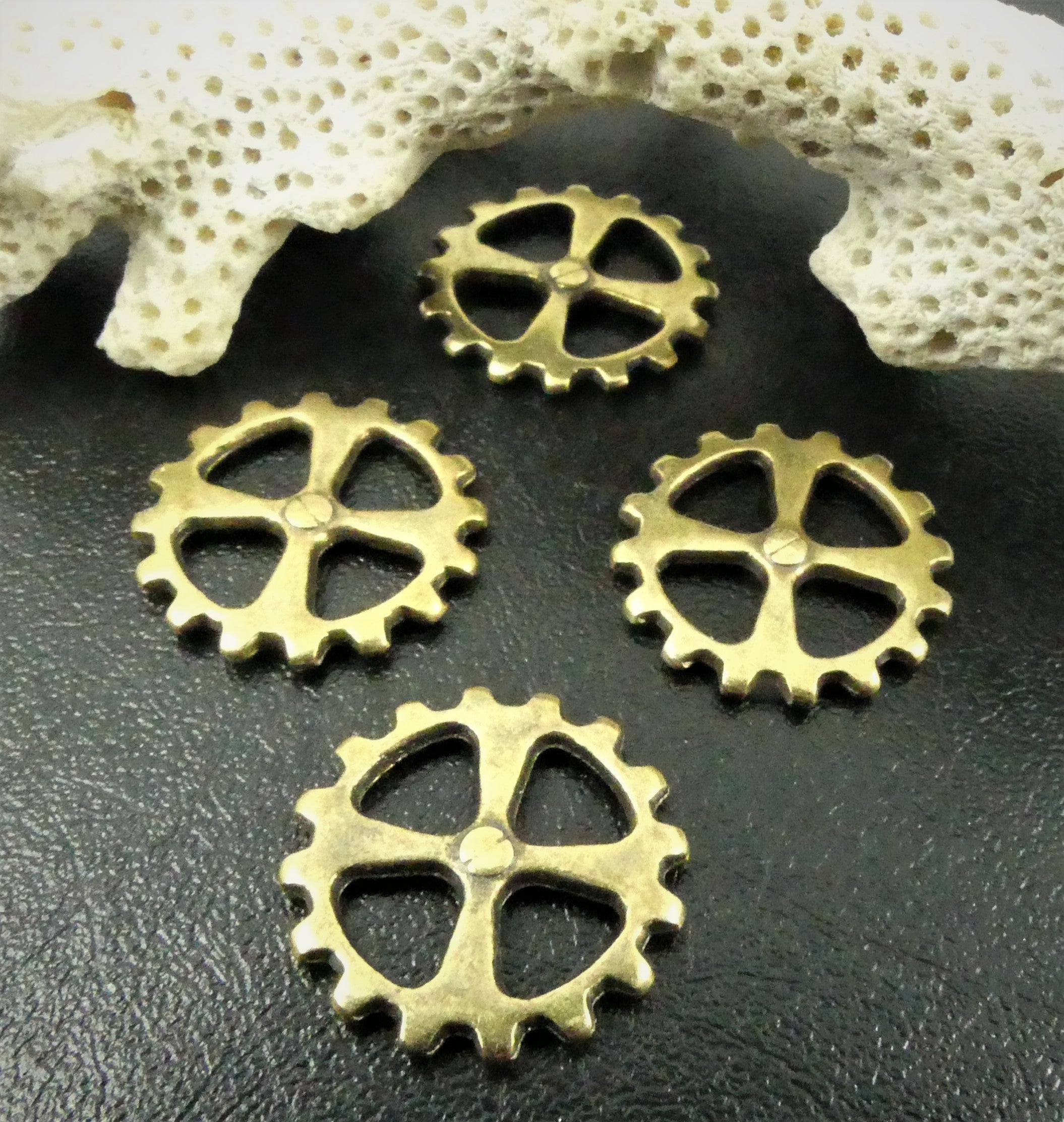 Charms - Engrenage 14 mm (1 pce)